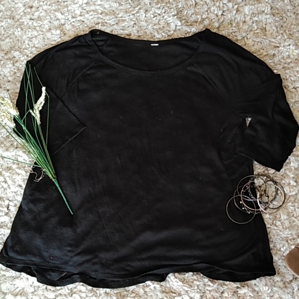 3 Shirt Bundle - Picture 2 of 5